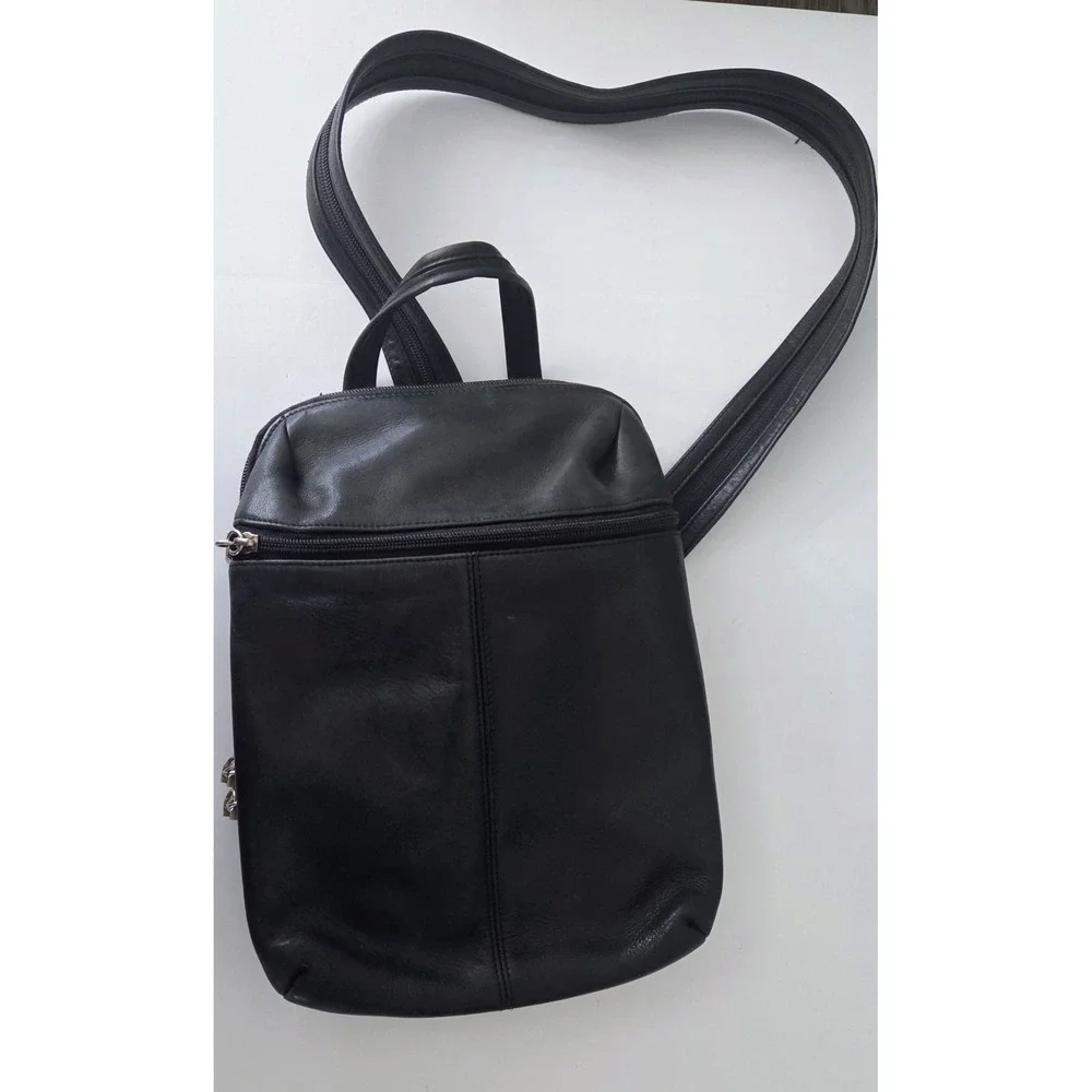Tignanello Black Soft Leather Sling Backpack Purse Bag Vintage Y2K Convertible‎